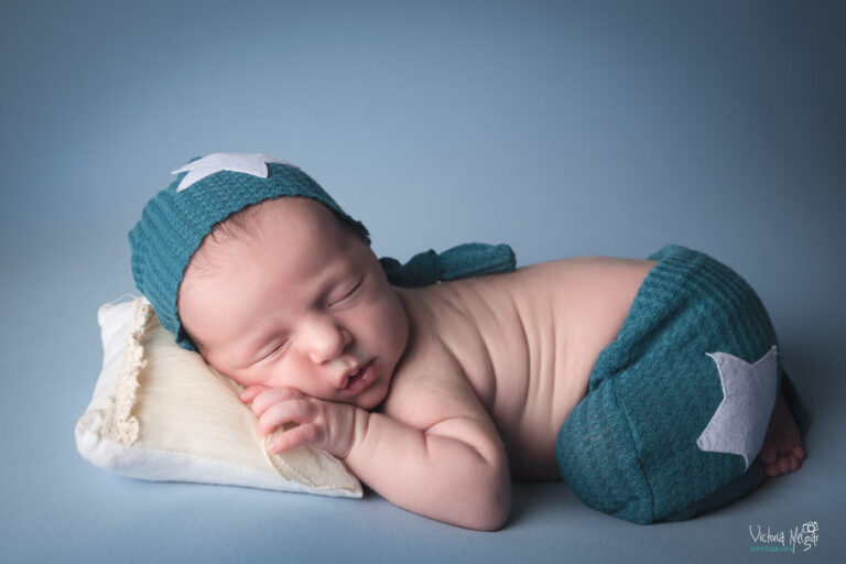 Reportajes de fotografía de recién nacido en valladolid newborn