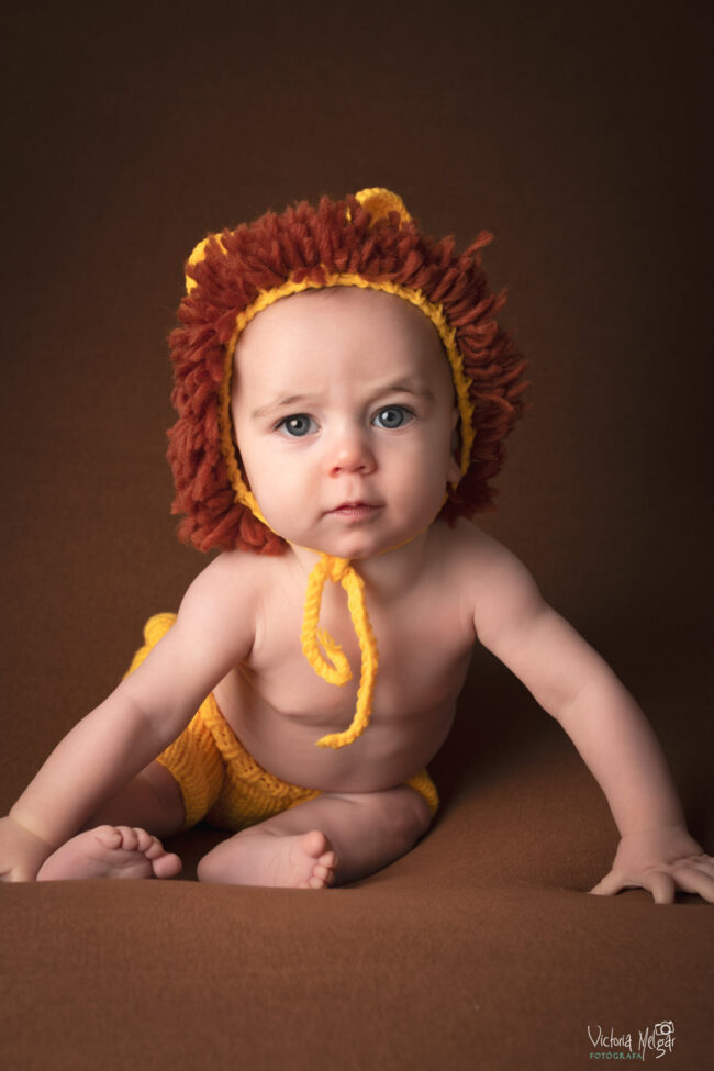 Reportajes de fotografía infantiles de bebe y nino en valladolid