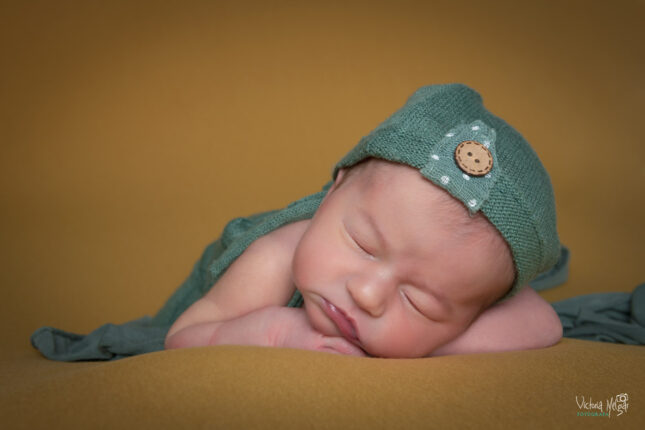 Reportajes de fotografía de recién nacido en valladolid newborn