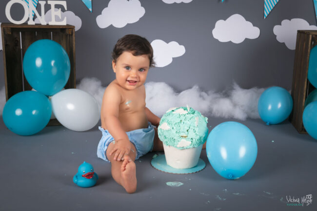 Reportajes de fotografía infantiles de bebe y nino en valladolid