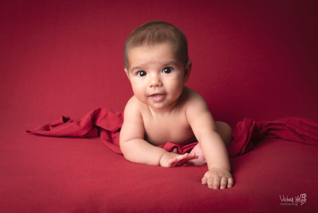Reportajes fotográficos infantiles de bebés y niños en valladolid