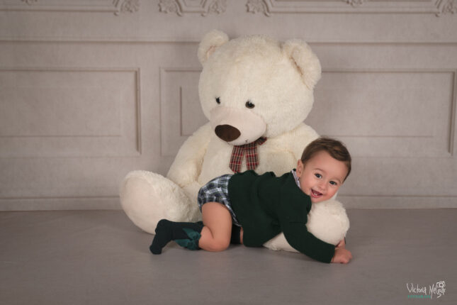 Reportajes fotográficos infantiles de bebés y niños en valladolid