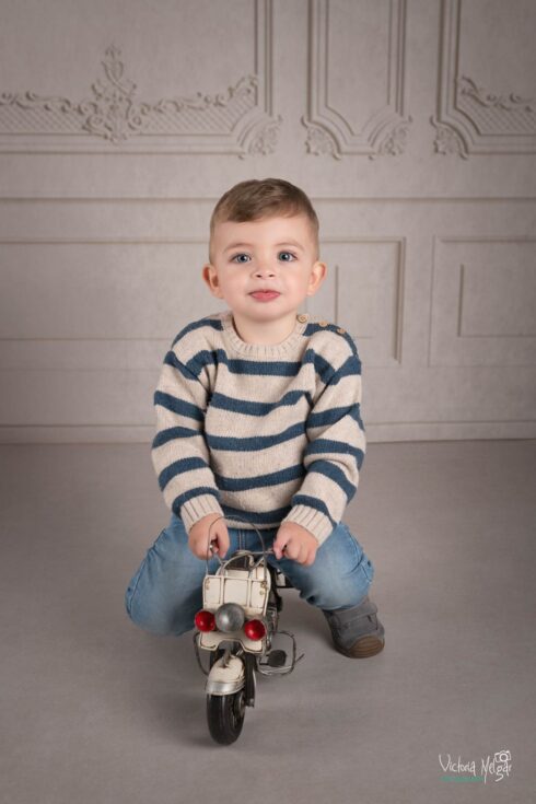 Reportajes fotográficos infantiles de bebés y niños en valladolid