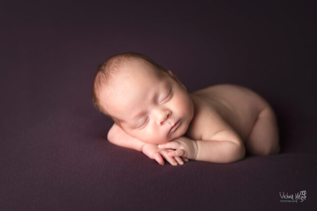 Fotografía de recién nacido en Valladolid Reportajes de Fotografía de recien nacido en valladolid newborn